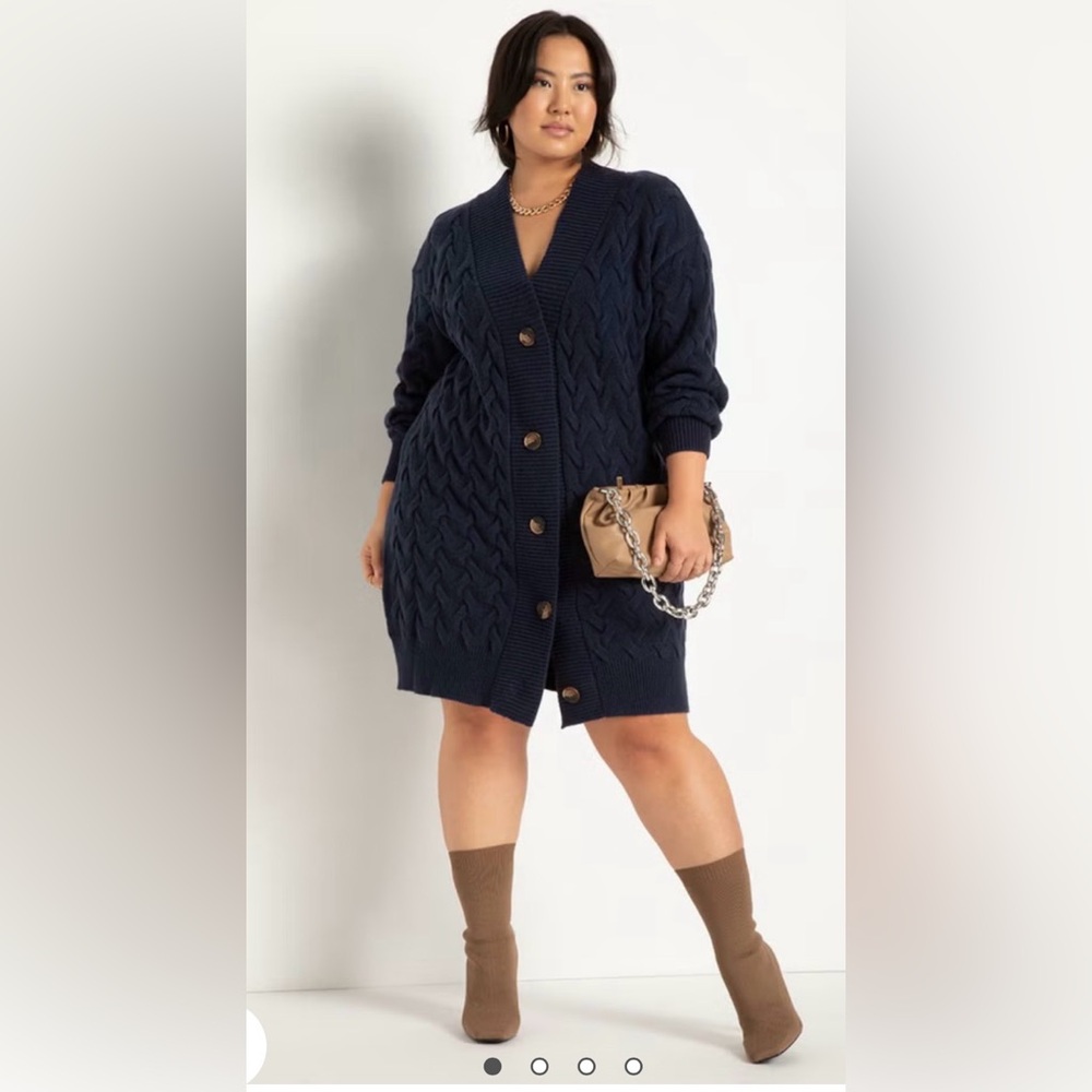 Eloquii Navy Blue Cable Knit Cardigan, size 18-20.